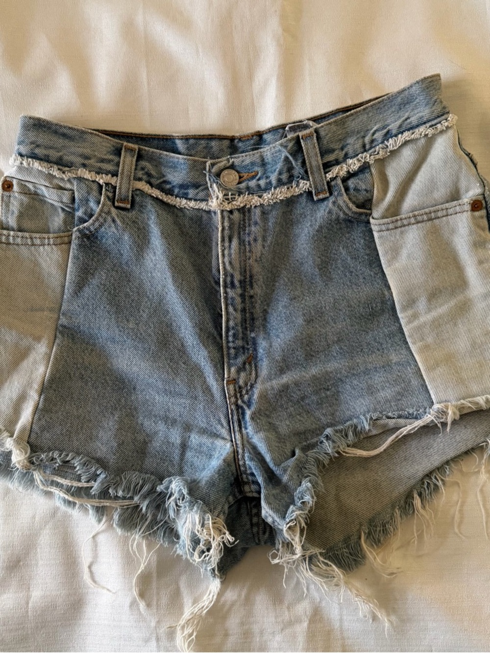 Levi two toned high rise Jean shorts with gray detail size 12